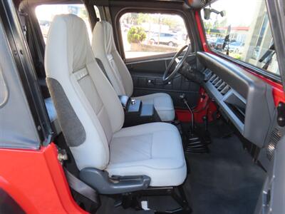 1992 Jeep Wrangler 4WD - Photo 18 - Santa Cruz, CA 95062
