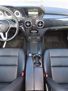 2015 Mercedes-Benz GLK 250 BlueTEC 4MATIC AWD - Photo 18 - Santa Cruz, CA 95062