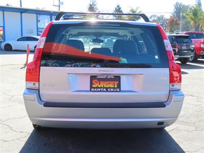 2006 Volvo V70 2.4 - Photo 30 - Santa Cruz, CA 95062