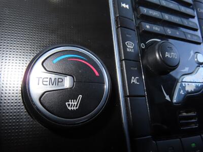 2014 Volvo XC60 T6 R-Design AWD Platinum   - Photo 8 - Santa Cruz, CA 95062