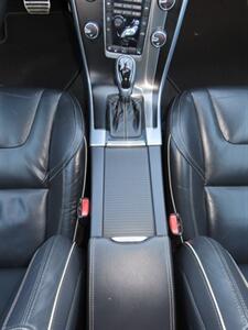 2014 Volvo XC60 T6 R-Design AWD Platinum   - Photo 21 - Santa Cruz, CA 95062