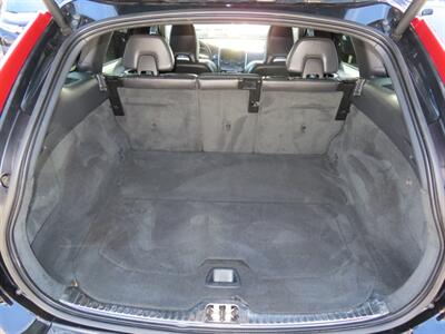 2014 Volvo XC60 T6 R-Design AWD Platinum   - Photo 46 - Santa Cruz, CA 95062