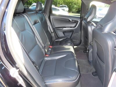 2014 Volvo XC60 T6 R-Design AWD Platinum   - Photo 40 - Santa Cruz, CA 95062
