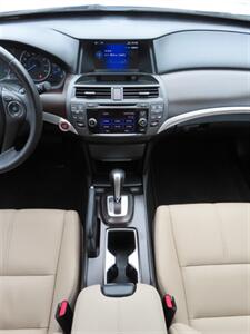 2014 Honda Crosstour EX-L V6   - Photo 18 - Santa Cruz, CA 95062