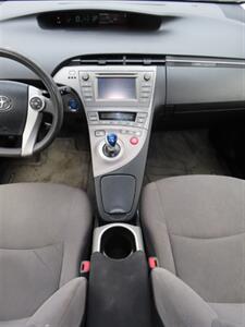 2015 Toyota Prius Two   - Photo 14 - Santa Cruz, CA 95062