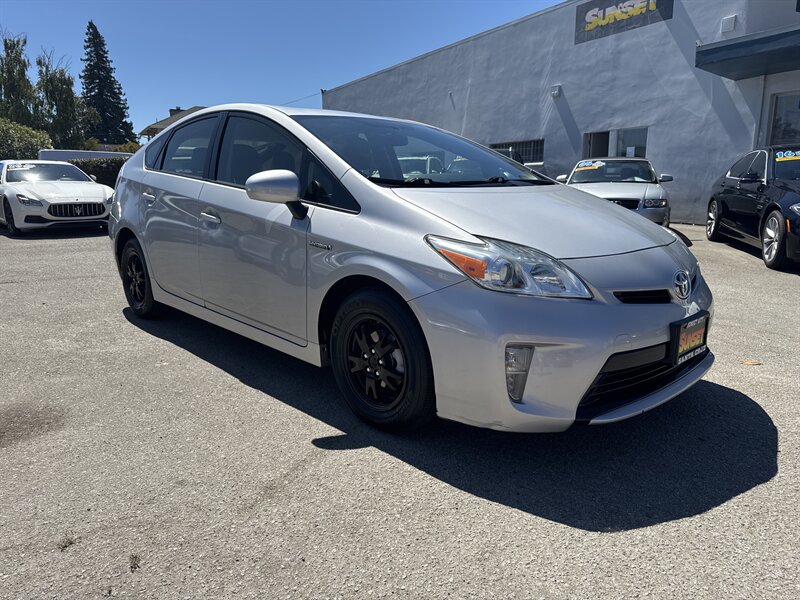 2015 Toyota Prius Two - Photo 1 - Santa Cruz, CA 95062