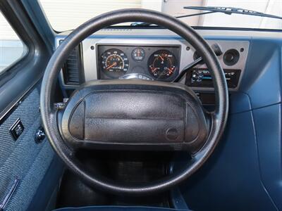 1995 Chevrolet Sportvan G20 - Photo 9 - Santa Cruz, CA 95062