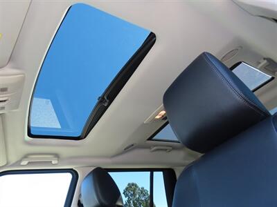 2015 Land Rover LR4 HSE   - Photo 12 - Santa Cruz, CA 95062