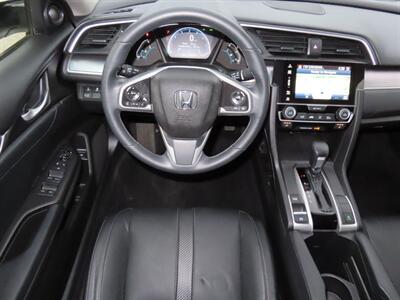 2018 Honda Civic Touring   - Photo 8 - Santa Cruz, CA 95062