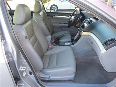 2004 Acura TSX w/Navi - Photo 18 - Santa Cruz, CA 95062