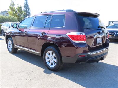 2012 Toyota Highlander SE   - Photo 3 - Santa Cruz, CA 95062