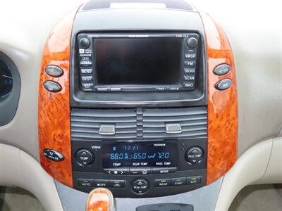 2007 Toyota Sienna XLE Limited 7-Passenger AWD - Photo 25 - Santa Cruz, CA 95062