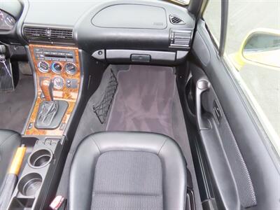 2001 BMW Z3 2.5i - Photo 15 - Santa Cruz, CA 95062