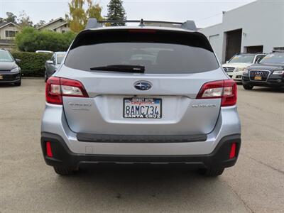 2018 Subaru Outback 2.5i AWD Premium   - Photo 35 - Santa Cruz, CA 95062