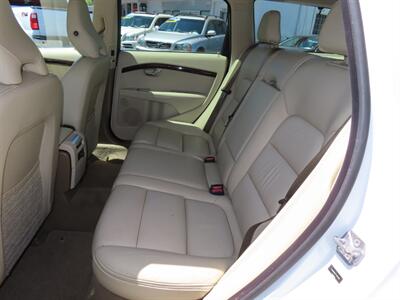 2015 Volvo XC70 T6 AWD Premier Plus   - Photo 26 - Santa Cruz, CA 95062