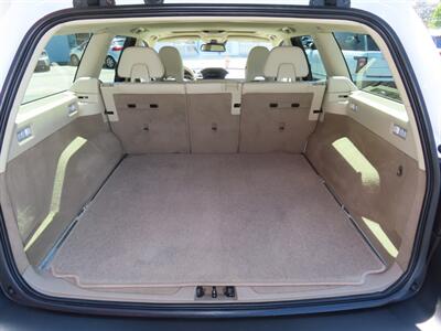2015 Volvo XC70 T6 AWD Premier Plus   - Photo 37 - Santa Cruz, CA 95062