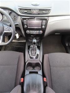 2019 Nissan Rogue Sport S   - Photo 14 - Santa Cruz, CA 95062