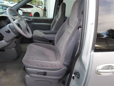 2000 Dodge Caravan SE - Photo 6 - Santa Cruz, CA 95062