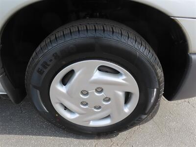 2000 Dodge Caravan SE - Photo 30 - Santa Cruz, CA 95062