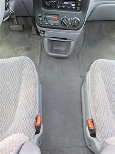 2000 Dodge Caravan SE - Photo 10 - Santa Cruz, CA 95062