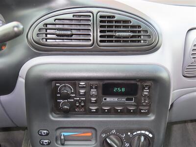 2000 Dodge Caravan SE - Photo 17 - Santa Cruz, CA 95062