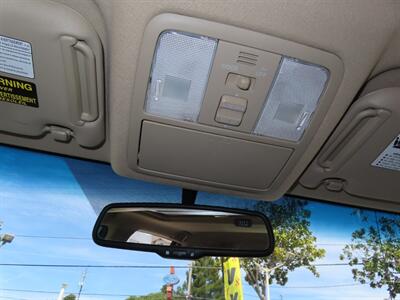 2007 Toyota RAV4 Limited 4WD   - Photo 17 - Santa Cruz, CA 95062