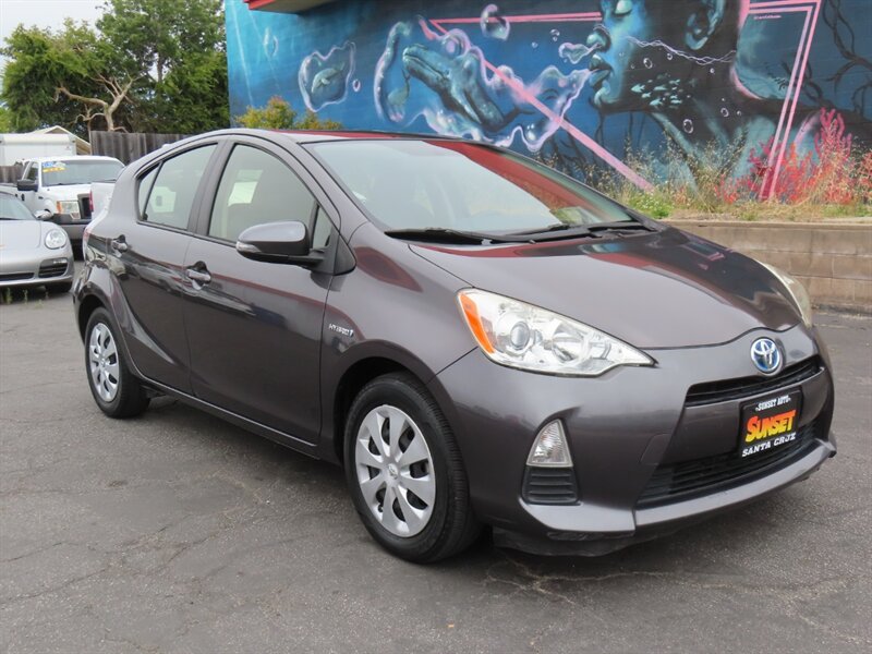 2014 Toyota Prius c