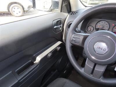 2014 Jeep Patriot Sport   - Photo 10 - Santa Cruz, CA 95062