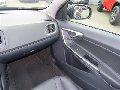 2016 Volvo S60 T5 Drive-E Premier   - Photo 23 - Santa Cruz, CA 95062