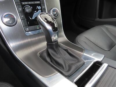 2016 Volvo S60 T5 Drive-E Premier   - Photo 25 - Santa Cruz, CA 95062