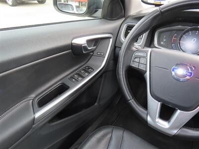2016 Volvo S60 T5 Drive-E Premier   - Photo 12 - Santa Cruz, CA 95062