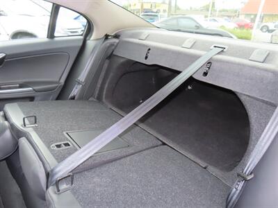 2016 Volvo S60 T5 Drive-E Premier   - Photo 32 - Santa Cruz, CA 95062