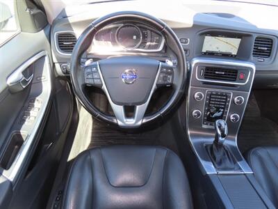 2016 Volvo V60 T5 Drive-E Platinum   - Photo 8 - Santa Cruz, CA 95062