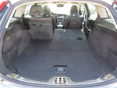 2016 Volvo V60 T5 Drive-E Platinum   - Photo 42 - Santa Cruz, CA 95062