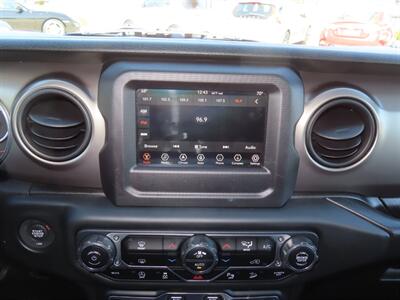 2018 Jeep Wrangler Sport S - Photo 27 - Santa Cruz, CA 95062