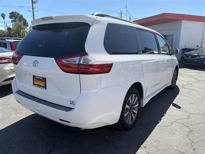 2018 Toyota Sienna LE 7-Passenger AWD - Photo 7 - Santa Cruz, CA 95062