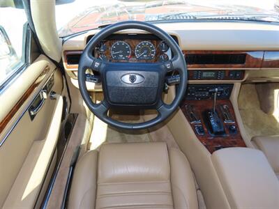 1992 Jaguar XJ8 XJS   - Photo 9 - Santa Cruz, CA 95062