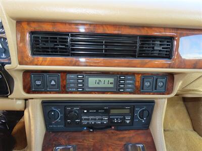 1992 Jaguar XJ8 XJS   - Photo 18 - Santa Cruz, CA 95062
