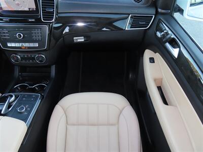 2019 Mercedes-Benz GLS 450 4MATIC   - Photo 27 - Santa Cruz, CA 95062