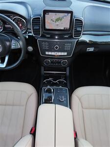 2019 Mercedes-Benz GLS 450 4MATIC   - Photo 22 - Santa Cruz, CA 95062