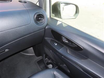 2019 Mercedes-Benz Metris 135 Long WB Cargo   - Photo 19 - Santa Cruz, CA 95062