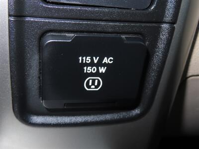 2018 RAM 2500 Laramie HD Crew Cab 4WD   - Photo 17 - Santa Cruz, CA 95062