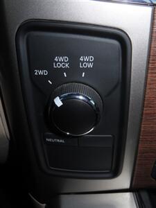 2018 RAM 2500 Laramie HD Crew Cab 4WD   - Photo 14 - Santa Cruz, CA 95062