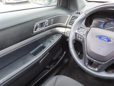 2018 Ford Explorer XLT   - Photo 10 - Santa Cruz, CA 95062