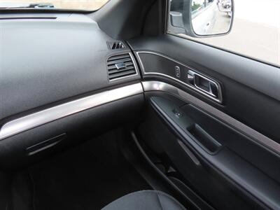 2018 Ford Explorer XLT   - Photo 19 - Santa Cruz, CA 95062