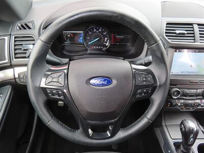 2018 Ford Explorer XLT   - Photo 8 - Santa Cruz, CA 95062