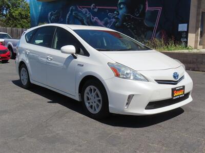 2013 Toyota Prius v Three Wagon