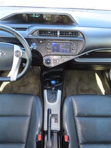 2013 Toyota Prius c Four   - Photo 15 - Santa Cruz, CA 95062