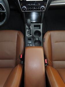 2019 Subaru Outback 2.5i Touring AWD   - Photo 22 - Santa Cruz, CA 95062