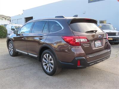 2019 Subaru Outback 2.5i Touring AWD   - Photo 3 - Santa Cruz, CA 95062